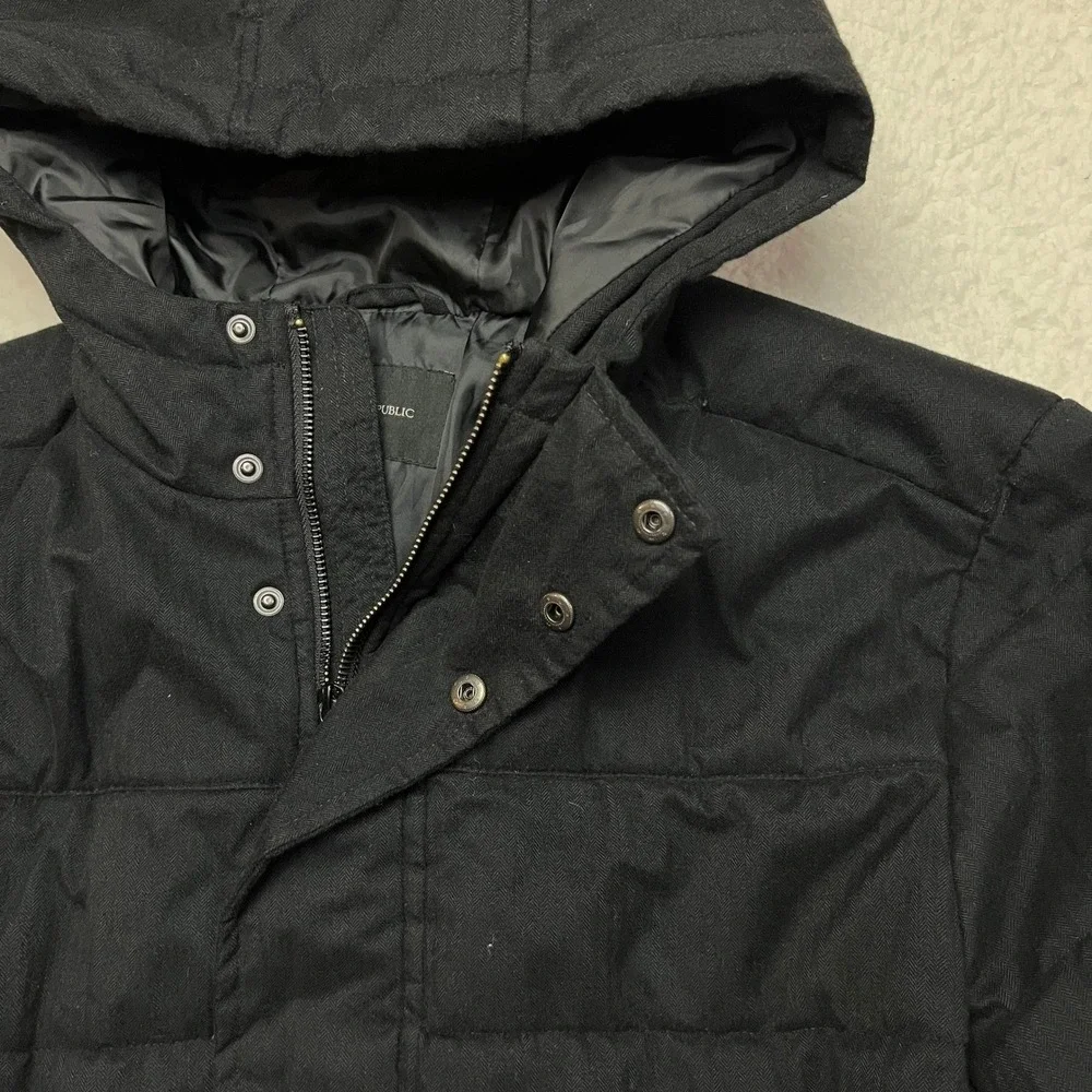 Banana‎ Republic Puffer Jacket Mens Large Black Heather Colorblock Puffer Hooded